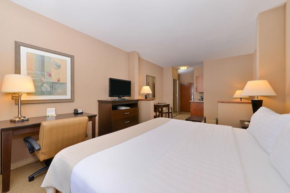 Holiday Inn Laramie By Ihg Ngoại thất bức ảnh