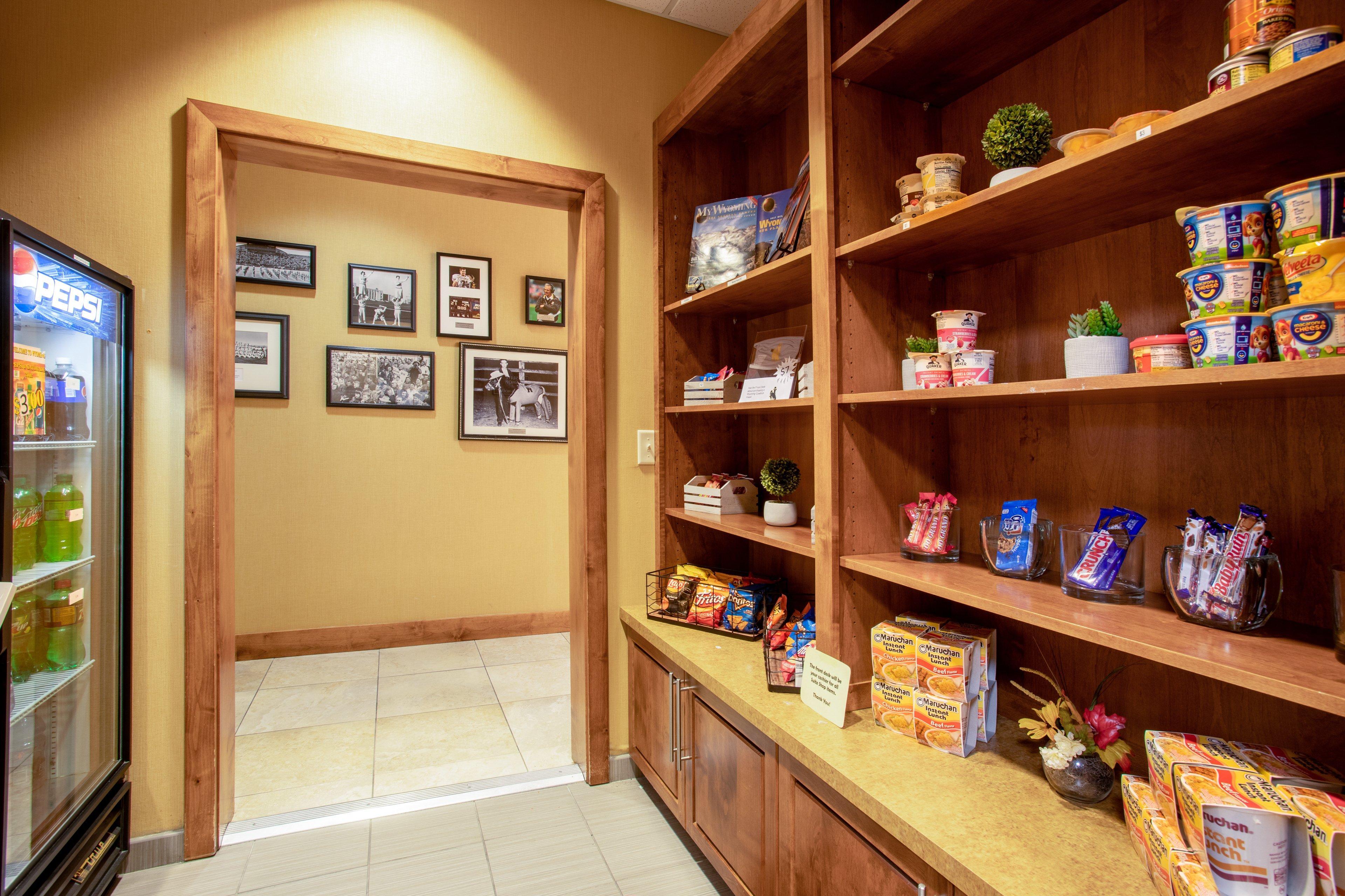 Holiday Inn Laramie By Ihg Ngoại thất bức ảnh