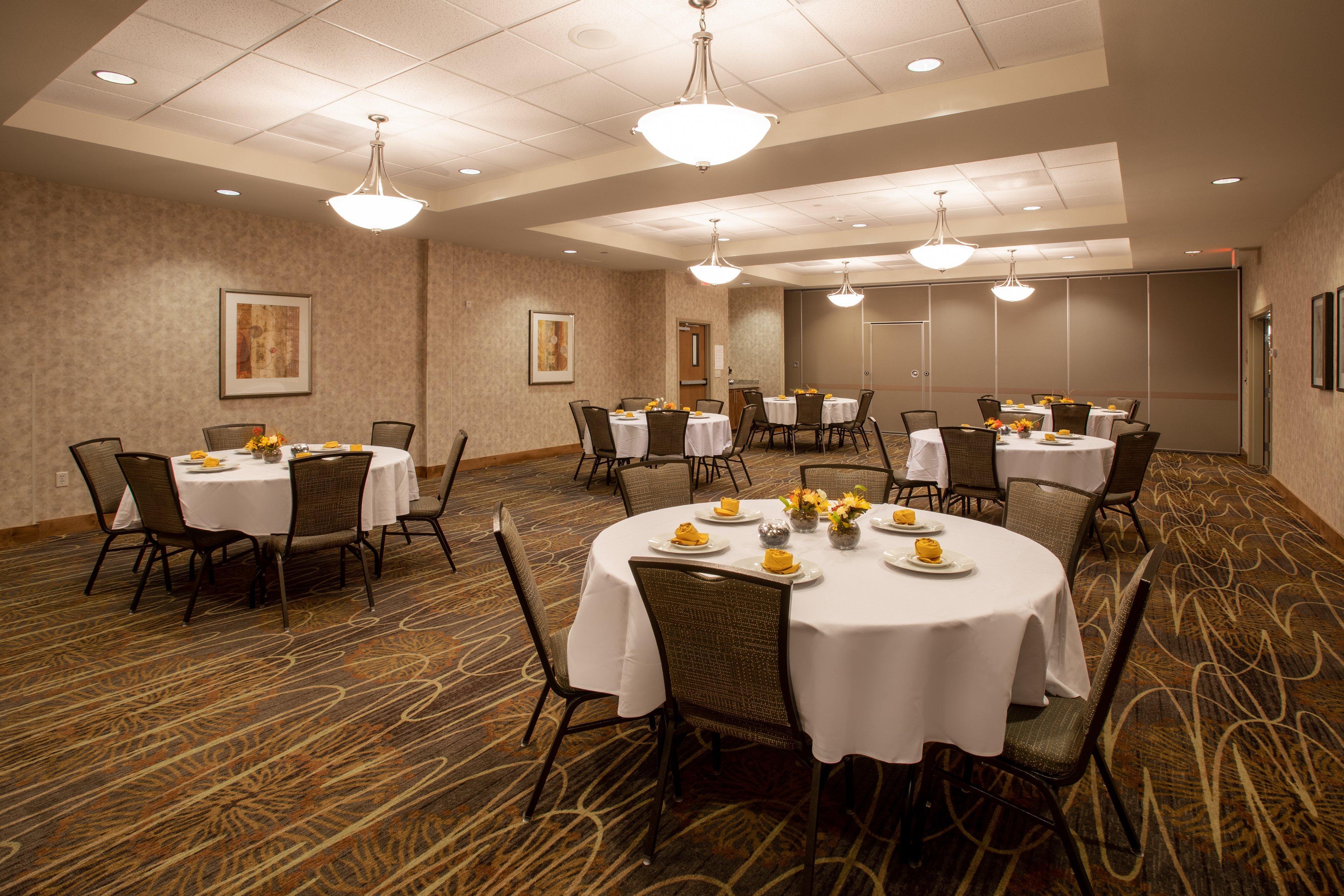 Holiday Inn Laramie By Ihg Ngoại thất bức ảnh